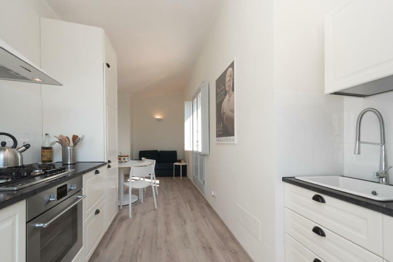 The Loft Apartment Monte del Lago Exterior photo